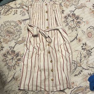 Color white and pink